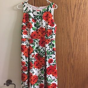 Red floral & polka dot summer dress 🌹